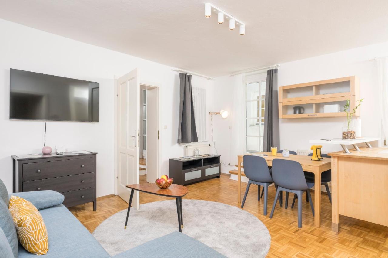 Zum Grazer Uhrturm Apartamento Exterior foto